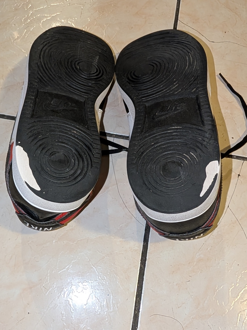 NikeNike Air Max Excee Men's Size 9 Red Black Running Shoes Sneakers CI9112-651 - Picture 4 of 7